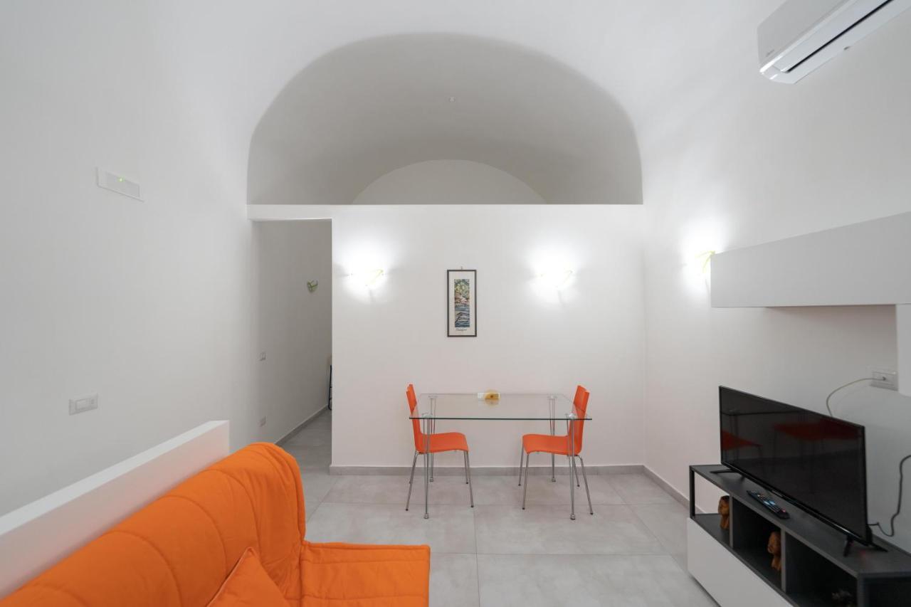 Vico Amico By Dimorra Apartment Naples Exterior photo